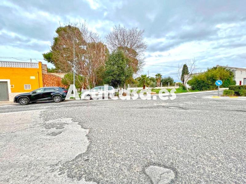 Foto ee572dd8-e291-4f1d-8b90-4a1ac62c465d. Terreno residencial solar urbano de 813m2 en el verger en Verger (el)