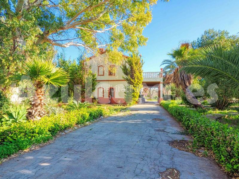 Foto b52bcb38-ab78-4452-80d5-d8acbeee59fd. Casa gran villa con terreno de 2.641m2 en Verger (el)
