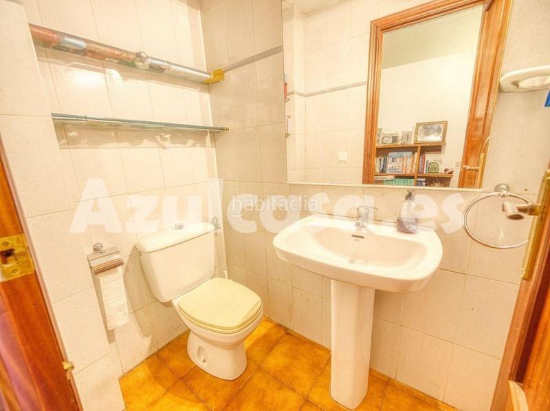 Foto 0880fec1-c4c7-4bc9-b644-4070f073f3b9. Casa adossada amb calefacció aparcament piscina a Alicante