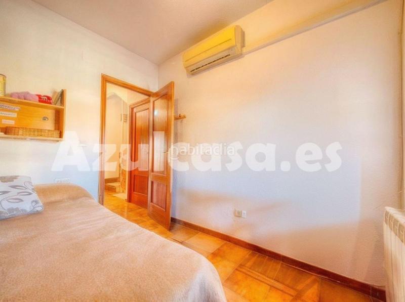 Foto 0883226f-b702-403e-8bf1-2a4440f218ca. Casa adossada amb calefacció aparcament piscina a Alicante