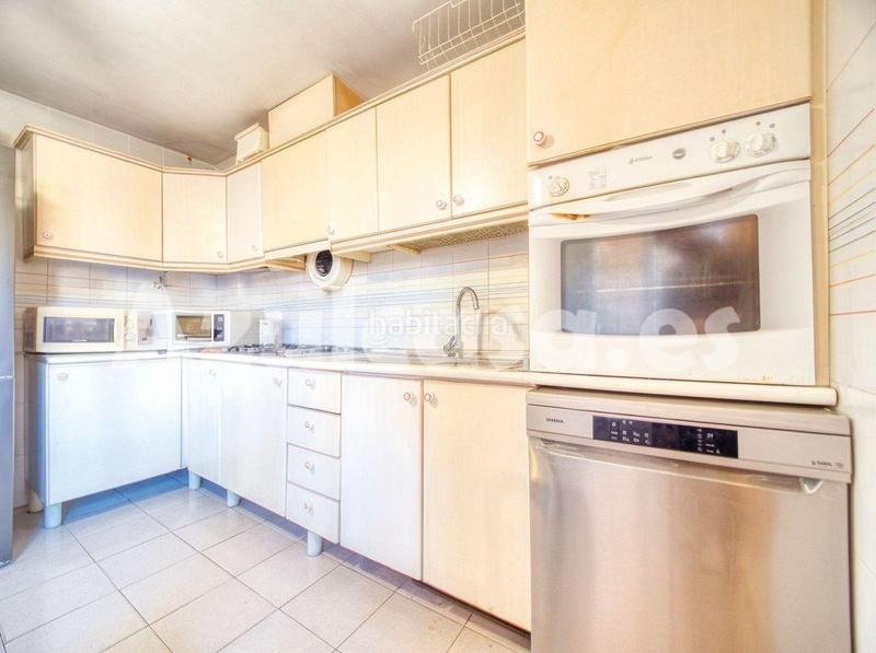 Foto 4cf445e6-6e24-499a-b115-57321957a58f. Casa adossada amb calefacció aparcament piscina a Alicante