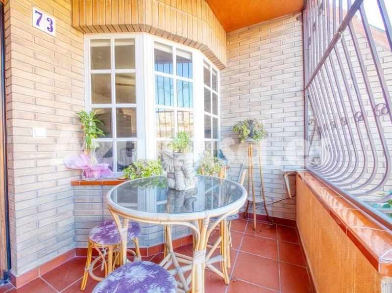 Foto 6169054b-8730-4ce0-bfe0-1f1bb6618944. Casa adossada amb calefacció aparcament piscina a Alicante