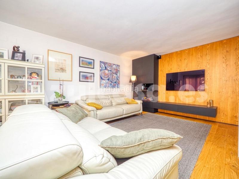 Foto 0855b078-30be-4a64-90bf-25f3f8c69e3c. Location appartement avec parking piscine dans Garbinet - Parque de las Avenidas Alicante