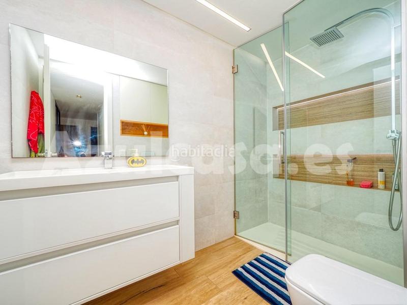 Foto c9f2b47c-6f35-469b-aafd-9d3bc0d96abf. Location appartement avec parking piscine dans Garbinet - Parque de las Avenidas Alicante