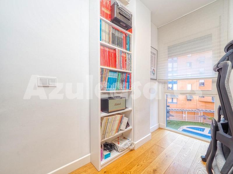 Foto d33ba465-4095-42e1-9e8c-304428780e00. Location appartement avec parking piscine dans Garbinet - Parque de las Avenidas Alicante