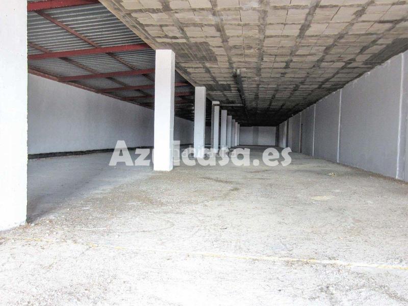 Foto 9b3fcb5a-f317-4abf-b601-317a6cf850a6. Location local commercial dans Centro San Juan de Alicante