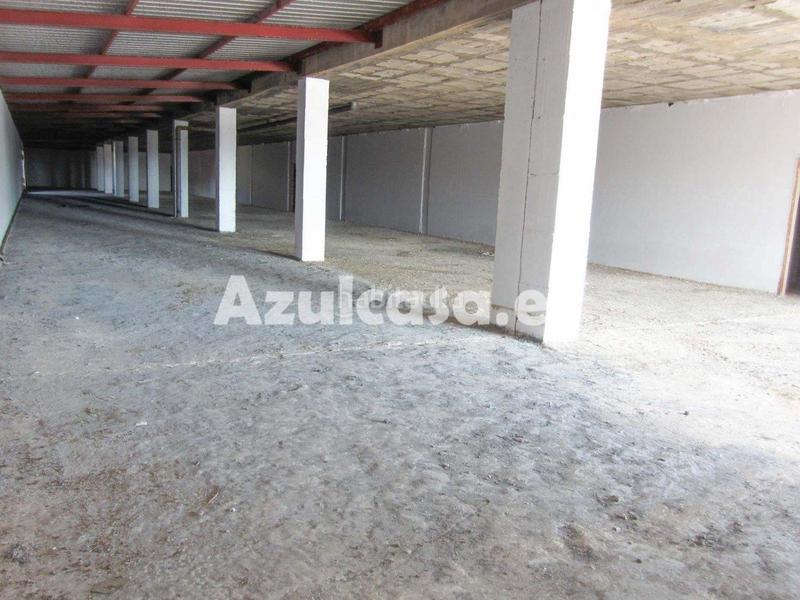 Foto efffab9b-1490-4a0c-b766-535e56e6292c. Location local commercial dans Centro San Juan de Alicante