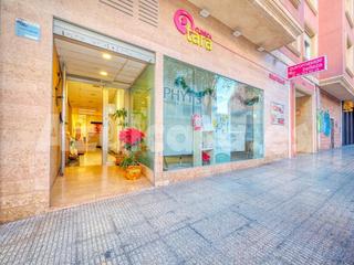 Location Local commercial  Avenida de la diagonal. Fantástico local comercial en alquiler en san juan de alicante