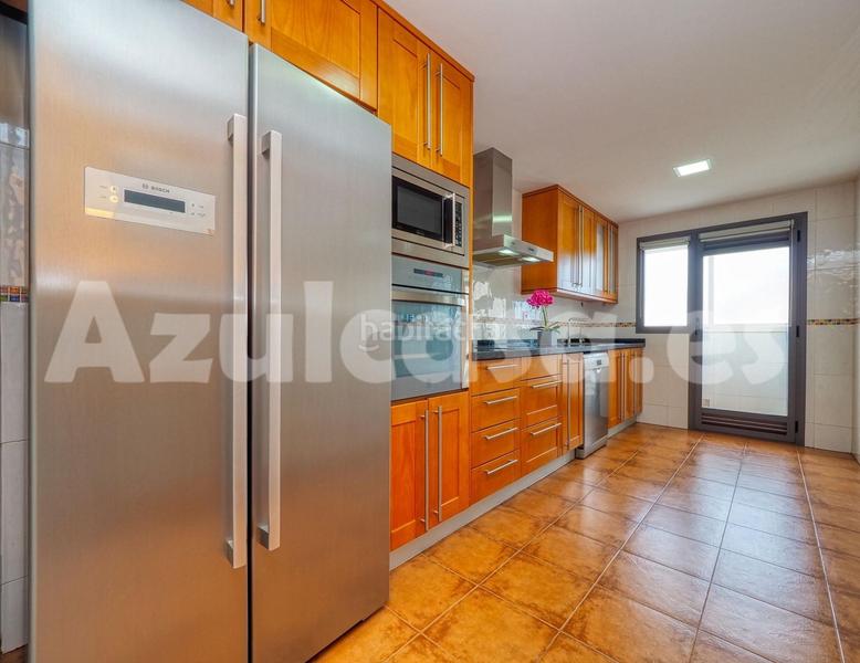 Foto 1aca9461-1c3e-4a17-aad6-7875a8bc9dca. Pis amb calefacció aparcament a Los Ángeles Alicante