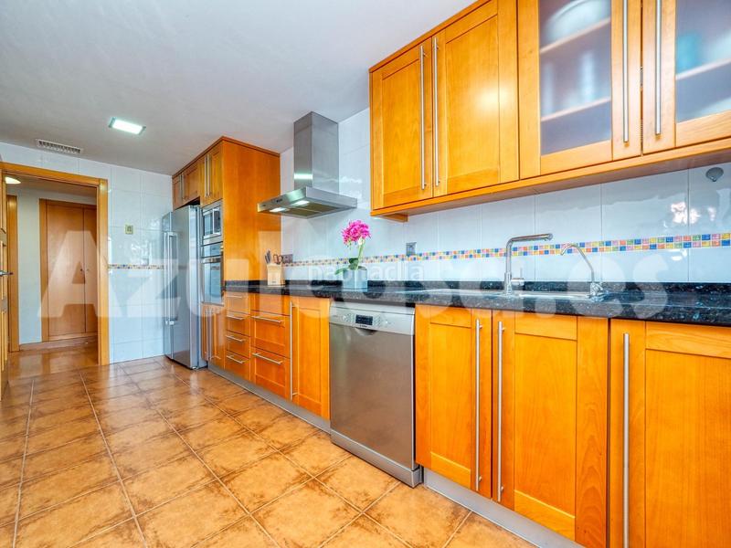 Foto c2c25898-1c72-4be9-bbbe-7ed82ddddce8. Pis amb calefacció aparcament a Los Ángeles Alicante