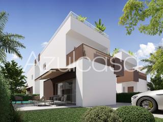 Xalet a La Marina. Fantástico chalet de obra nueva de 3 dormitorios y 3 baños en la