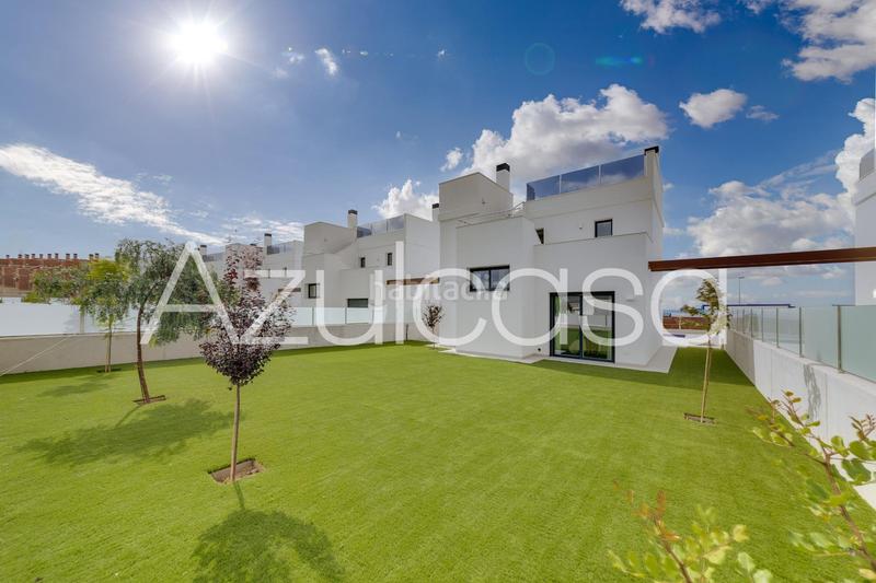 Foto 3bd6bcf0-5e20-4cd2-aba9-44f2274f75d3. Chalet avec chauffage parking piscine dans Bonalba-Cotoveta Mutxamel