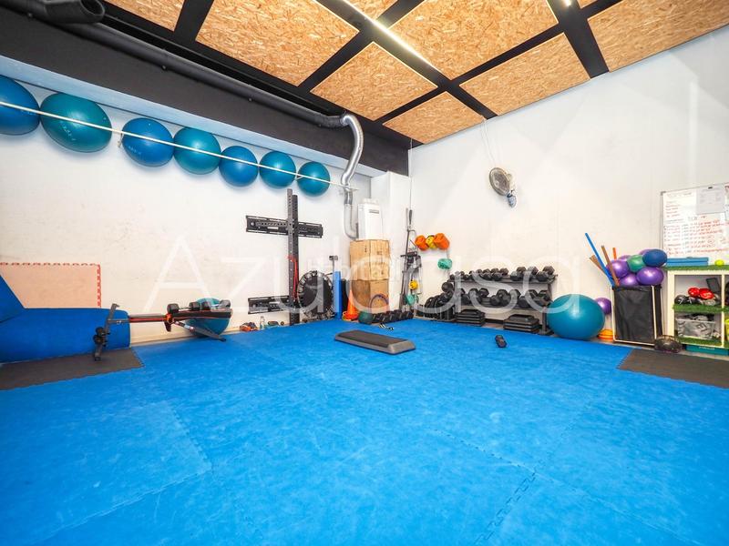 Foto 8b15ae9a-262d-4f1f-ac48-d8db6738d0c3. Local comercial a Ensanche-Diputación Alicante