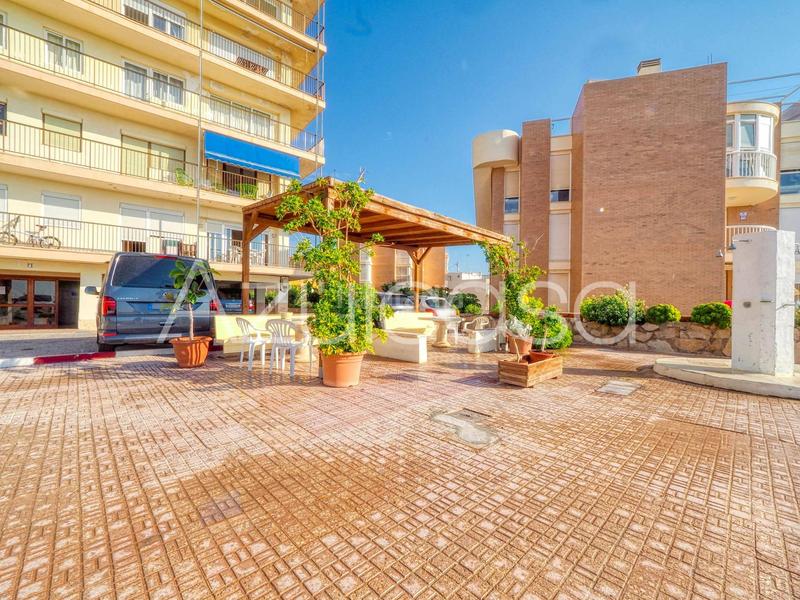 Foto 1f991b69-2007-4a9c-9c7f-29c1c7149b47. Appartement avec parking piscine dans Playa Muchavista Campello (el)