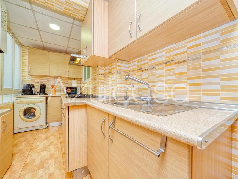 Foto af499f61-8881-4847-b9bd-82904adcbfa2. Appartement avec parking piscine dans Playa Muchavista Campello (el)