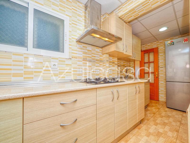 Foto cb30f27f-13da-4356-b250-25b53b2f9dfd. Appartement avec parking piscine dans Playa Muchavista Campello (el)