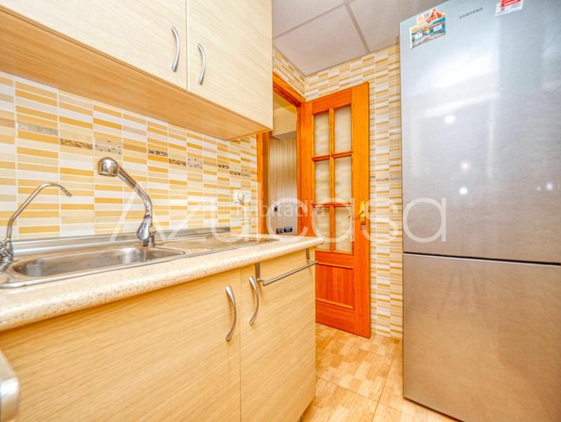 Foto cf6f0821-5b5e-4225-8630-33cc49cad745. Appartement avec parking piscine dans Playa Muchavista Campello (el)