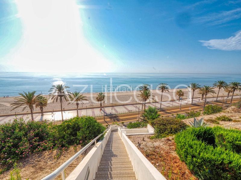 Foto e7ed9412-bde0-415a-9683-bf58ced1c23f. Appartement avec parking piscine dans Playa Muchavista Campello (el)