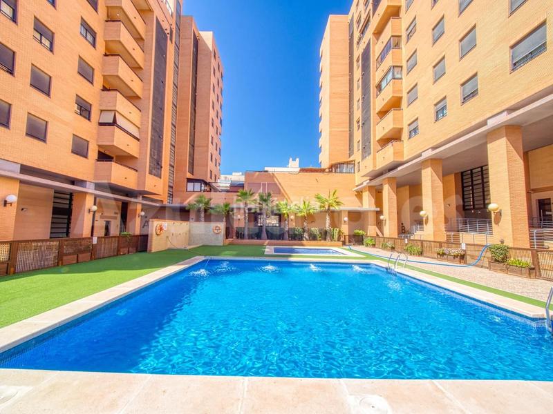 Foto 0eefbc4d-5036-43d5-9a48-28fe40e82fdf. Ático  de 3 dormitorios en gran vía en Garbinet - Parque de las Avenidas Alicante