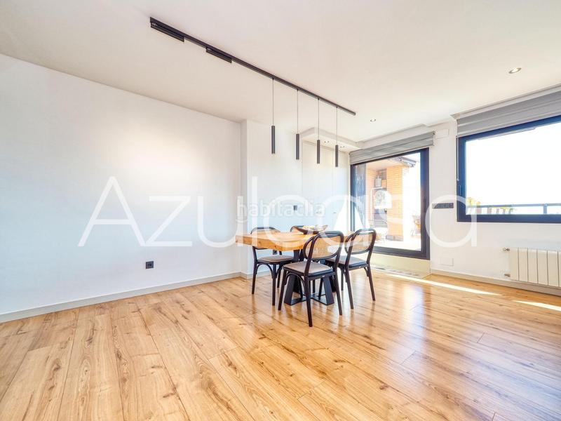 Foto 198b2f85-9519-4c72-84bd-8494e147ee78. Ático  de 3 dormitorios en gran vía en Garbinet - Parque de las Avenidas Alicante