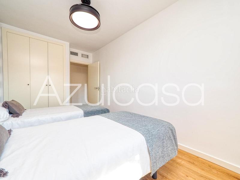 Foto 83b886c0-7172-4564-8f90-6401bc8acab4. Ático  de 3 dormitorios en gran vía en Garbinet - Parque de las Avenidas Alicante