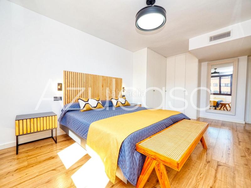 Foto bb7a903d-d829-4b66-820f-15a9c49a9e66. Ático  de 3 dormitorios en gran vía en Garbinet - Parque de las Avenidas Alicante