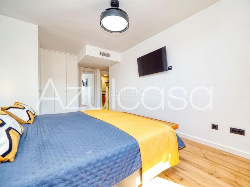 Foto cb776a5c-6281-4e57-a054-e57a6bd94074. Ático  de 3 dormitorios en gran vía en Garbinet - Parque de las Avenidas Alicante