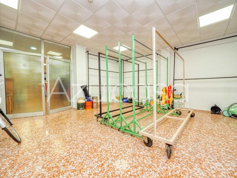 Foto 237bbf5b-9a61-4ec9-8994-9a63f8663b61. Geschäftsraum in Campoamor Alicante