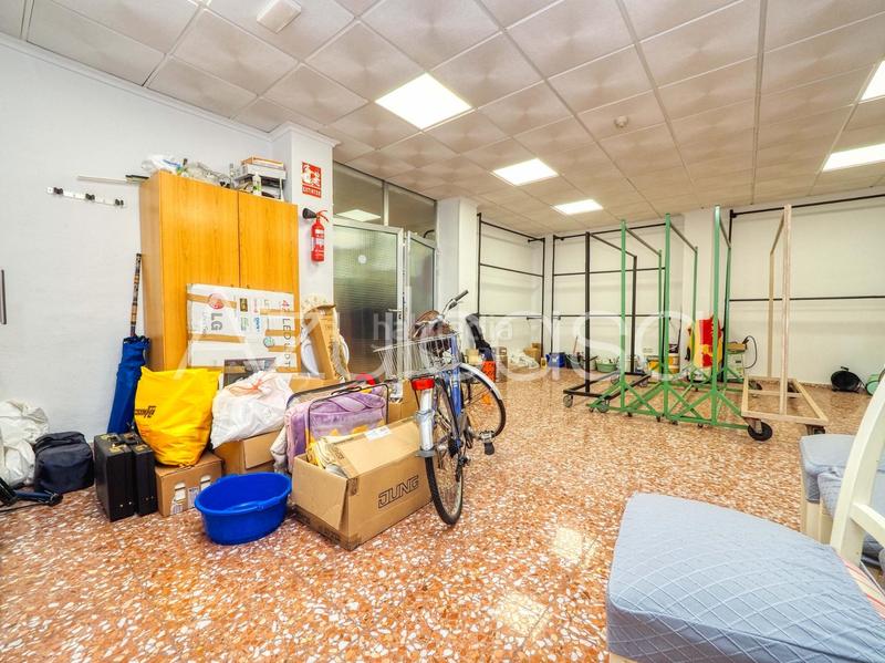 Foto 40c8df72-86b9-4898-9ad9-4dc46e846e5d. Local comercial a Campoamor Alicante
