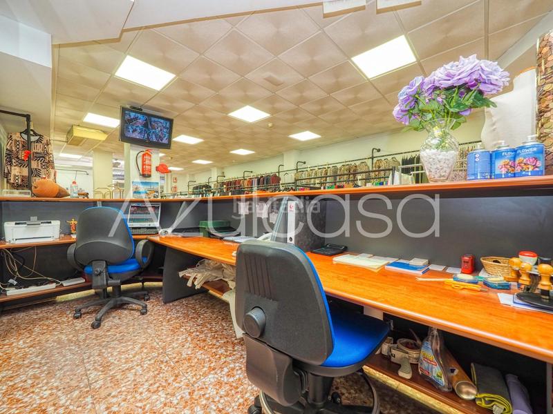 Foto d36f65c3-37d8-41e0-b754-366579306062. Geschäftsraum in Campoamor Alicante