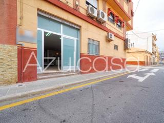 Local Comercial a San Agustín. Oportunidad en venta local comercial diáfano con 2 baños en san
