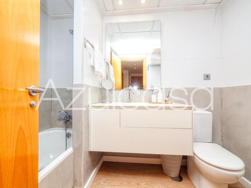 Foto bb9d589f-4351-4cd7-a637-599d5ec93c75. Pis amb calefacció a Ensanche-Diputación Alicante