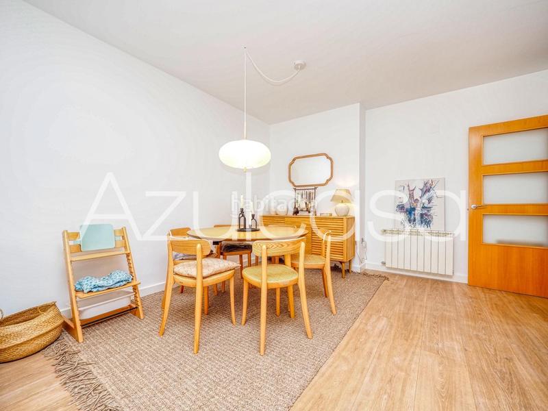 Foto c6cf8de1-7aac-4999-add8-b4541de4fa49. Pis amb calefacció a Ensanche-Diputación Alicante