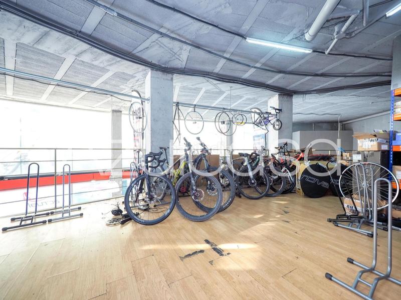 Foto 0107e1d6-9ac2-4cff-a952-c9836ebea40f. Business premise in Paus - Polígono San Blas Alicante