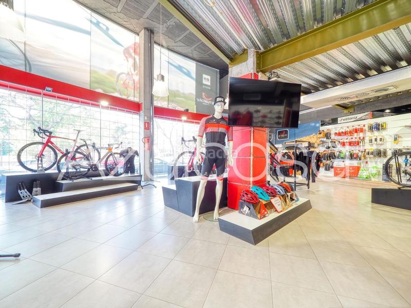 Foto 01bafbef-ea01-472d-803c-93ef31c9559a. Business premise in Paus - Polígono San Blas Alicante