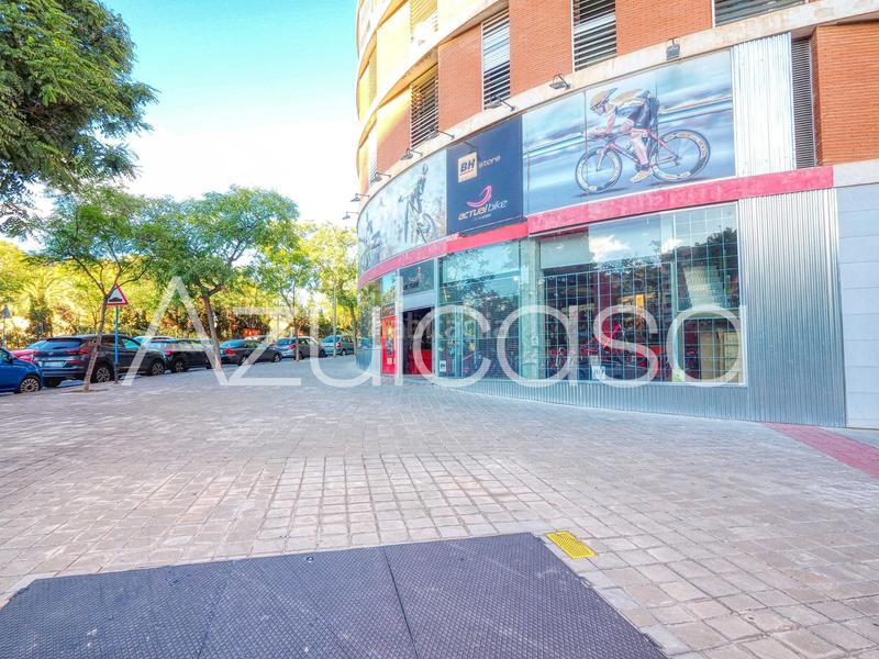 Foto 412d5c72-5d92-451a-9d72-bc5a594421eb. Business premise in Paus - Polígono San Blas Alicante