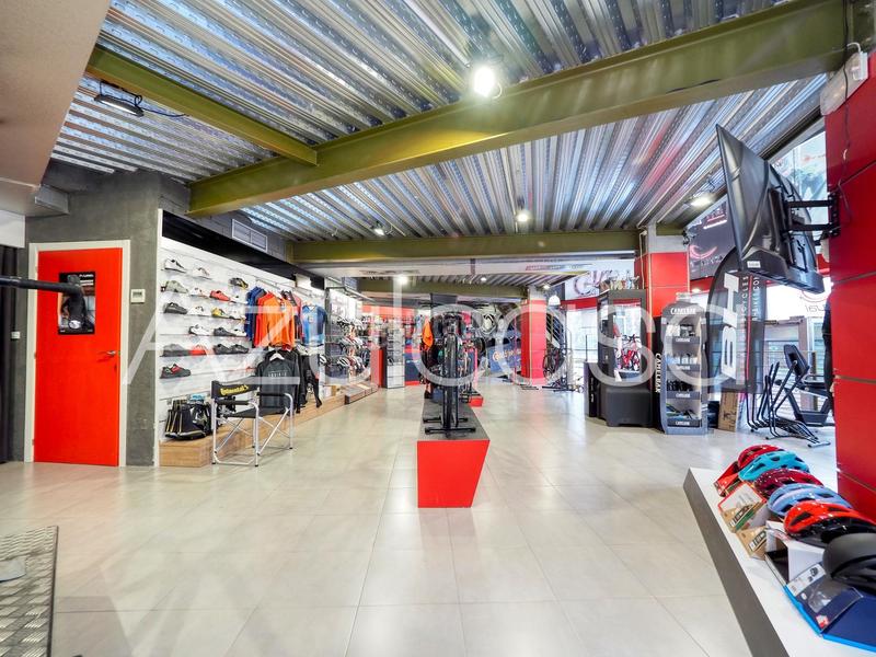 Foto bd430483-4284-4cc3-92c9-a761ce8d713f. Business premise in Paus - Polígono San Blas Alicante