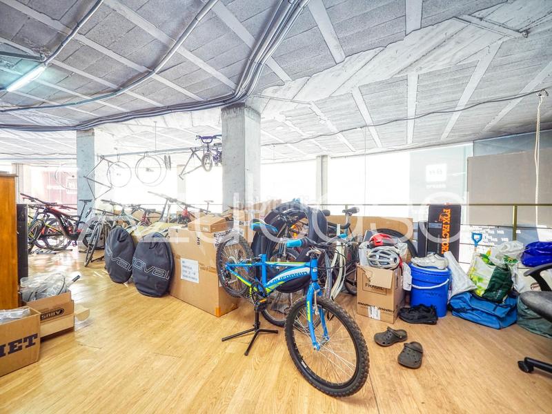 Foto fce93682-6fb1-48f2-84ff-9f01410b9d97. Business premise in Paus - Polígono San Blas Alicante