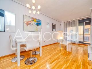 Pis  Calle vicente blasco ibáñez. Estupenda vivienda de 2 dormitorios y 2 baños con garaje y trast