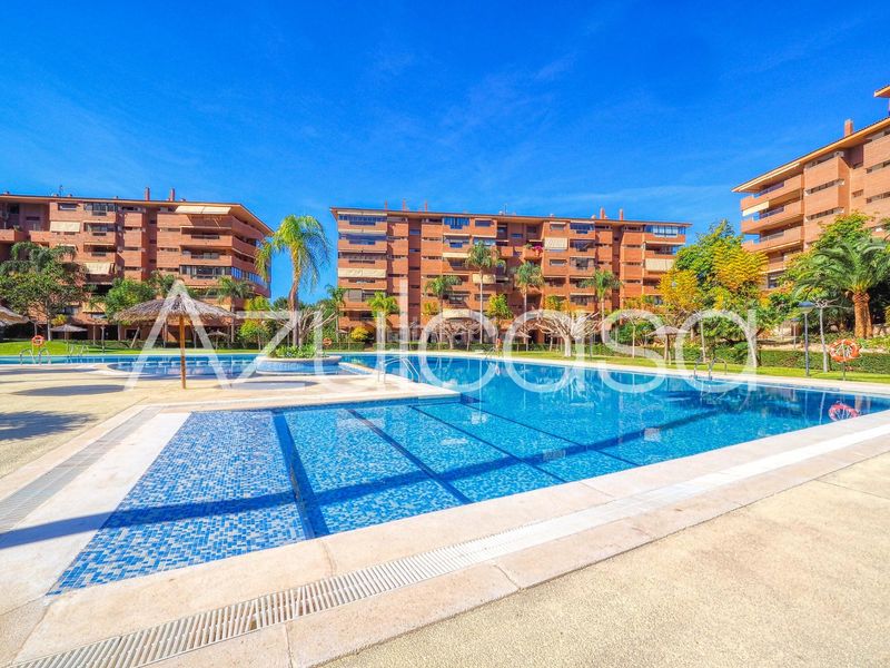 Foto 1c1cbad1-8ca1-410b-beaf-f787995b58b1. Pis amb calefacció aparcament piscina a Vistahermosa Alicante