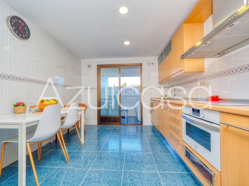 Foto 968504c4-3365-47a7-a682-cca38d588263. Pis amb calefacció aparcament piscina a Vistahermosa Alicante