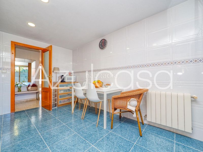 Foto a3982e4d-38bc-43f9-9327-b4dc255b03b0. Pis amb calefacció aparcament piscina a Vistahermosa Alicante