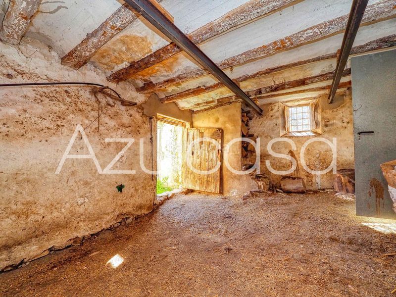 Foto d257b24d-36cd-4a83-83a9-fd8f0c6de23d. Masia a Banyeres de Mariola
