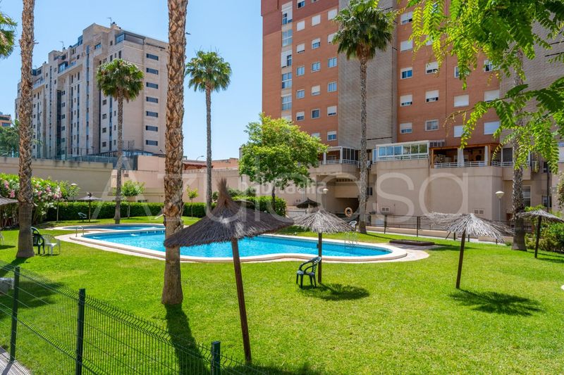 Foto dabbe5a9-c76a-403a-80c0-0c17501bad58. Pis amb aparcament piscina a Cabo de las Huertas Alicante