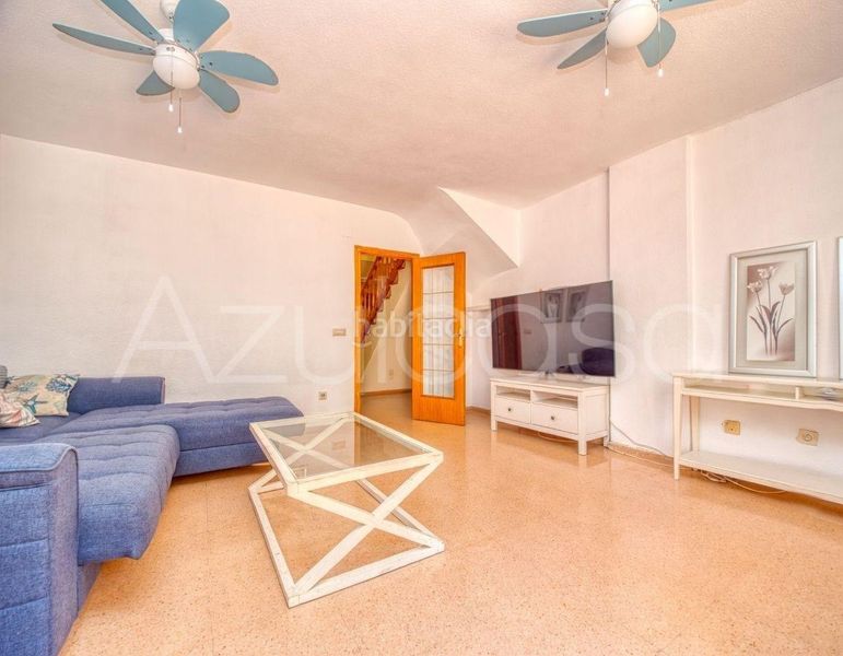 Foto b67958f3-c844-44a9-8b0c-274dceaef521. Dúplex amb aparcament piscina a Playa Muchavista Campello (el)
