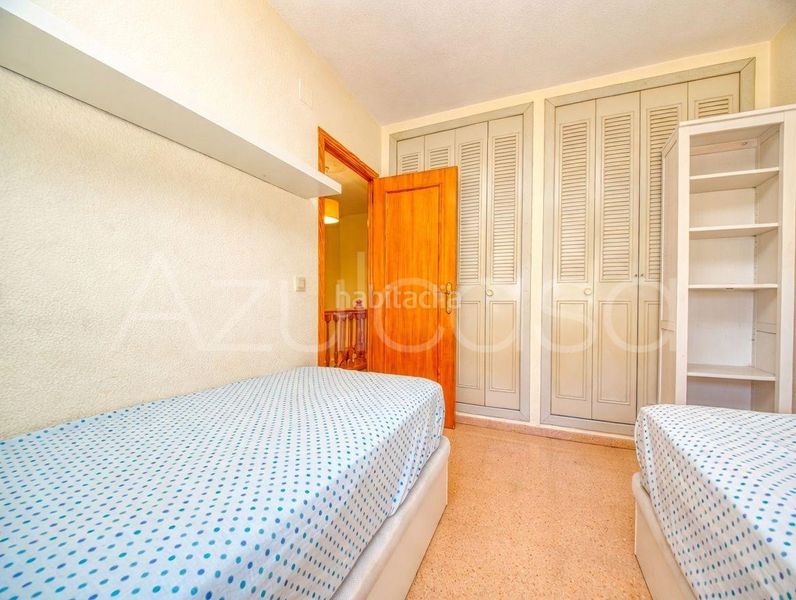 Foto bd3258d8-e1a0-4637-a7f1-21139c1dbca6. Dúplex amb aparcament piscina a Playa Muchavista Campello (el)