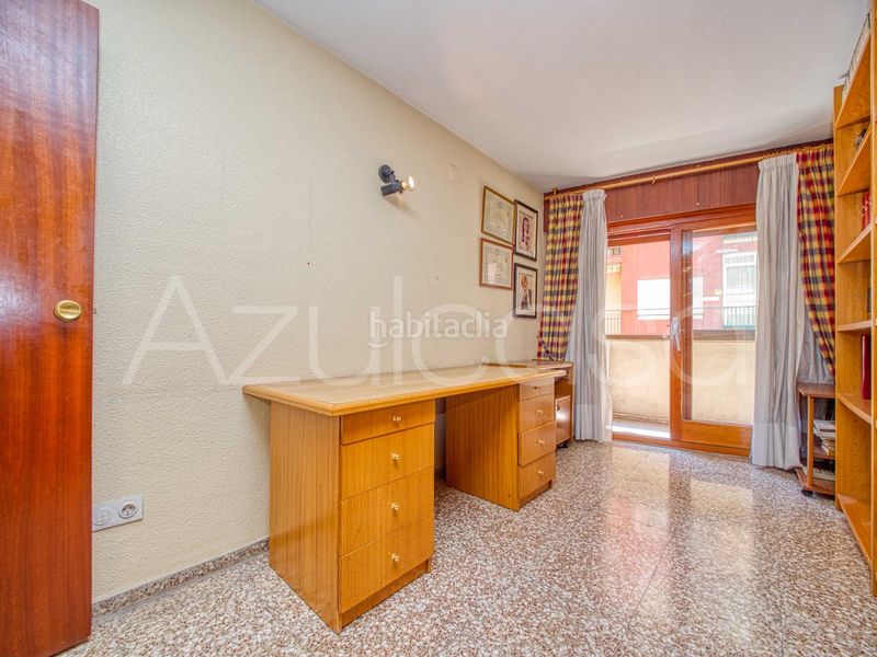Foto c23bfc6c-7d7c-48c3-9867-e3d6ad644884. Pis amb aparcament a Ensanche-Diputación Alicante