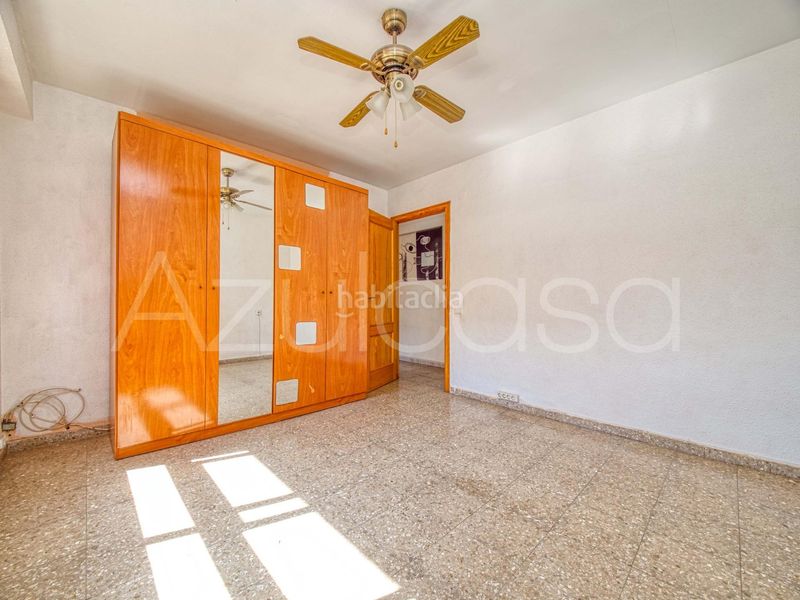 Foto 051934a3-5a91-4be0-b5a6-ac17f72988d7. Pis a Campoamor Alicante
