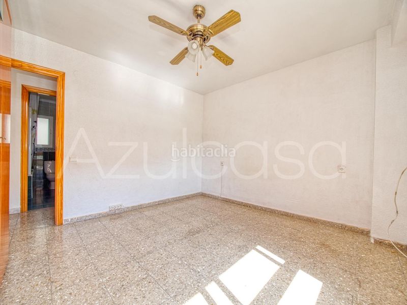 Foto fb4f75c7-f9b9-4823-ae81-1183e151a23f. Pis a Campoamor Alicante