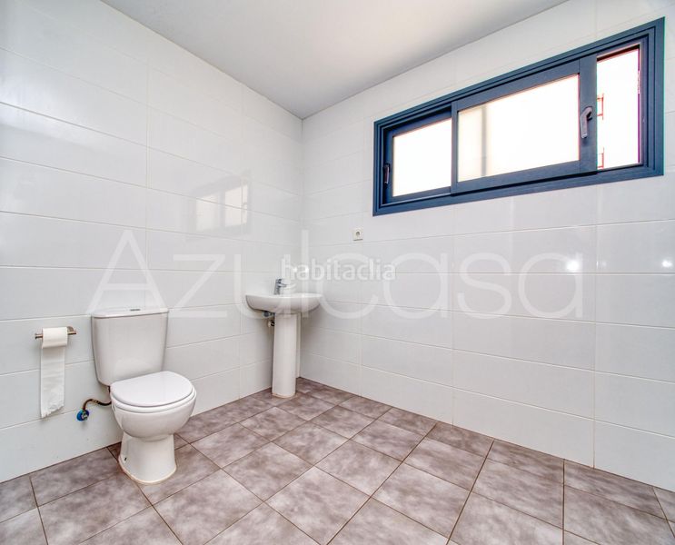 Foto db92acb6-cbaf-4e04-a137-f23f8c7e05fe. Pis amb calefacció aparcament piscina a Albufereta Alicante